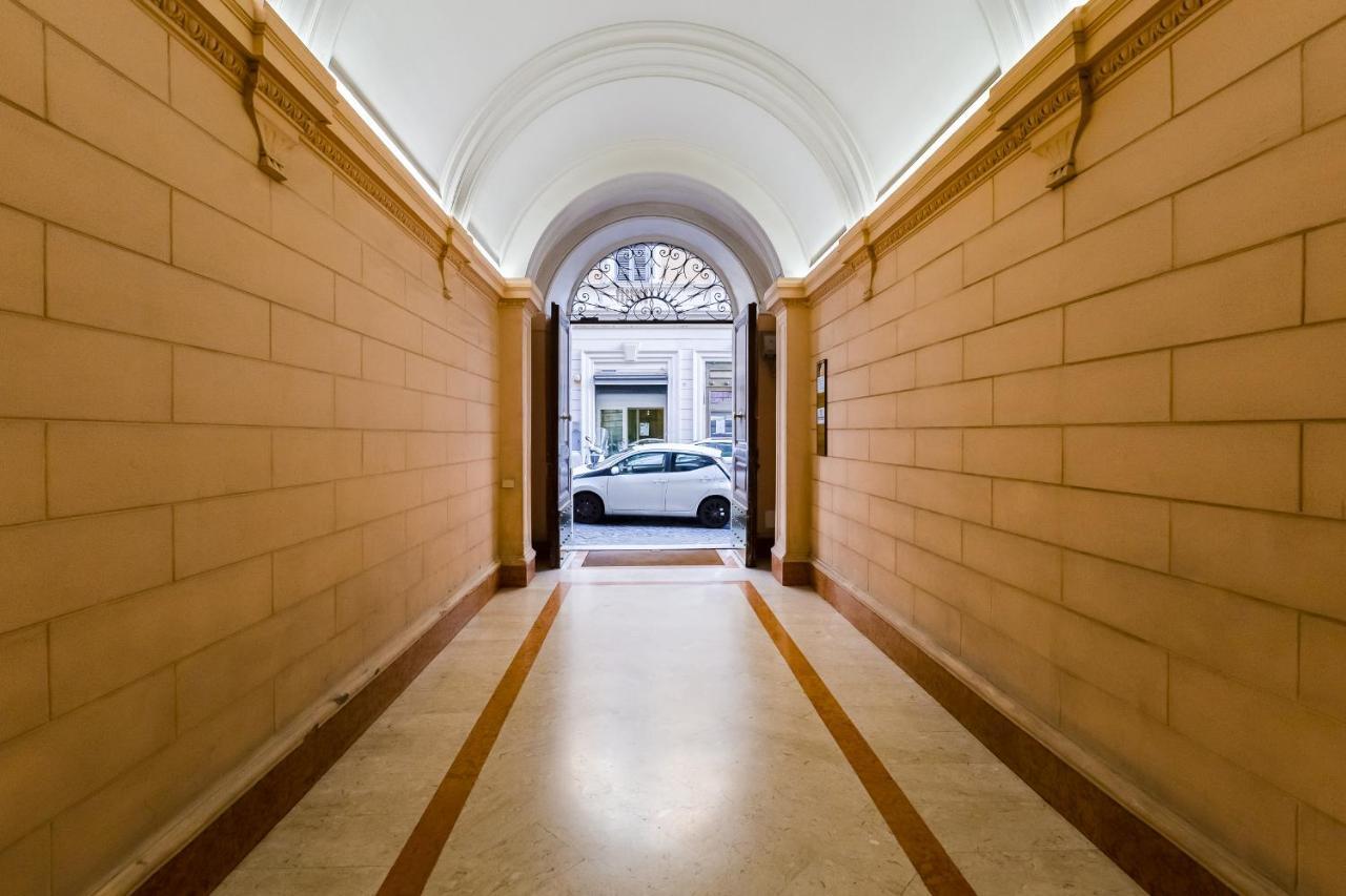Marche 54 Hotel Rome Exterior photo